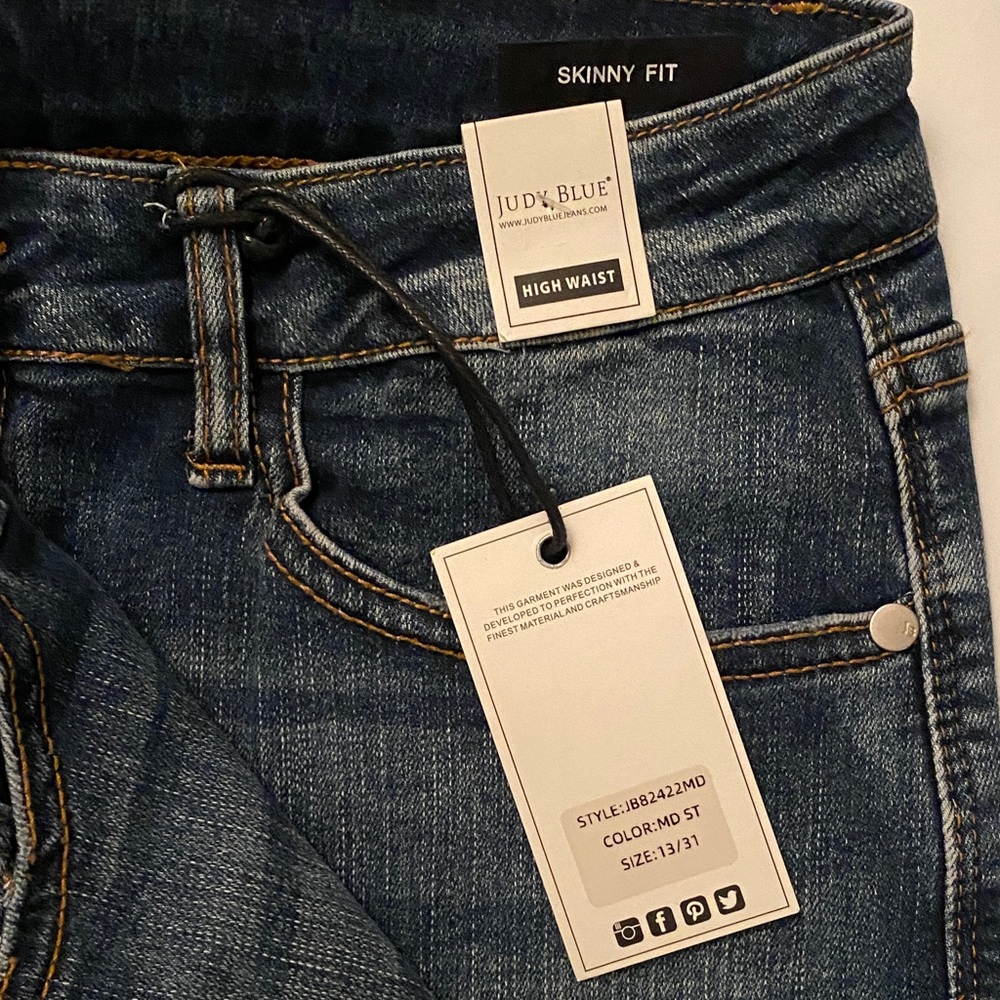 Judy Blue Dark Wash women’s Skinny Jeans
